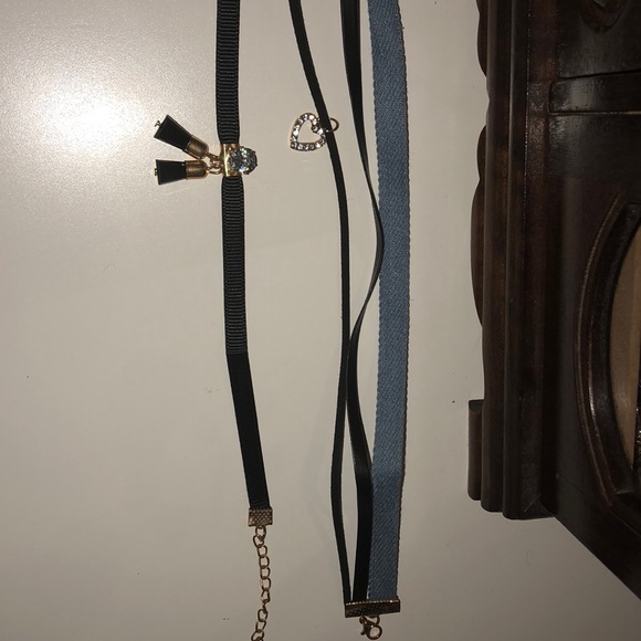 Two Choker Necklaces - Picture 2 of 5